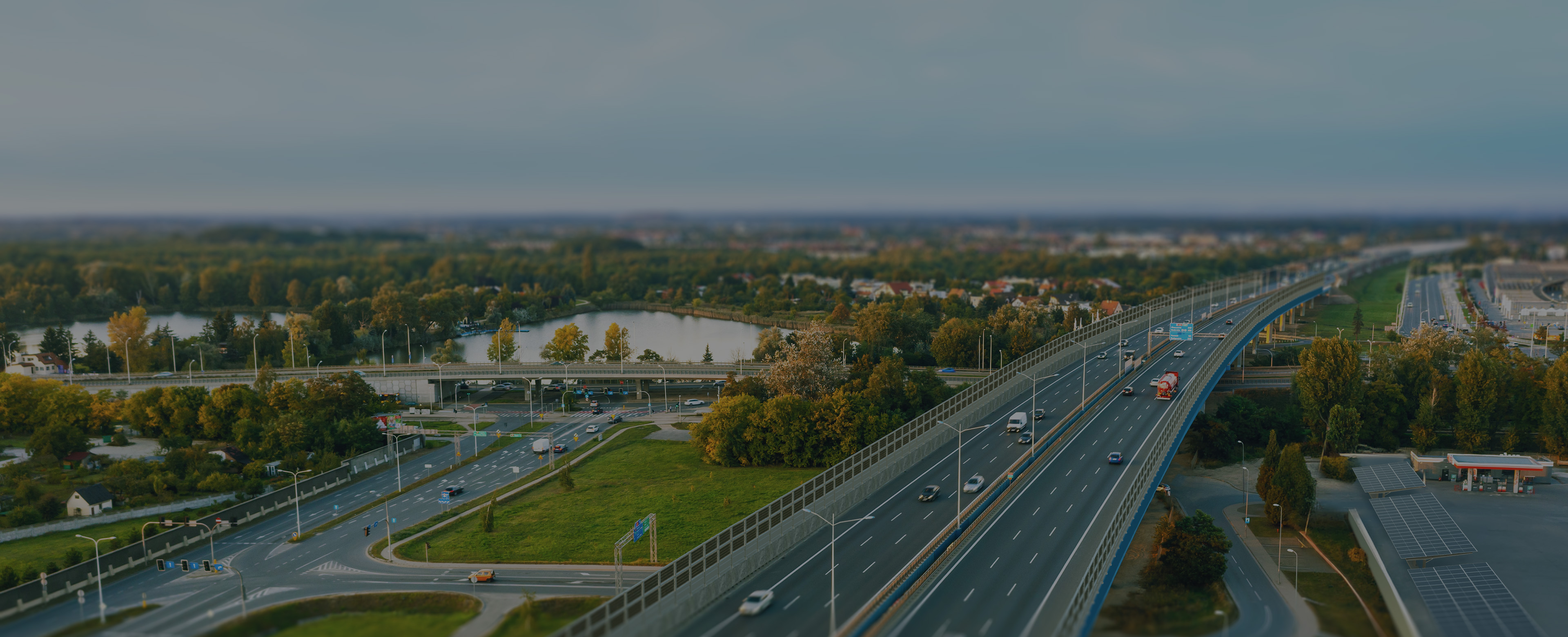 ��˸����뷢�����ܣ���Ʒ�Լ۱ȸ�